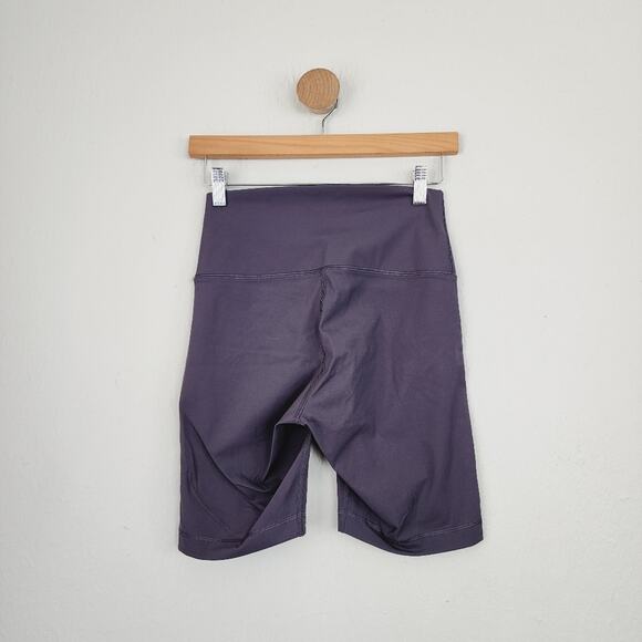 Everlane The Perform High-Waisted Biker Shorts Dark Plum Purple S Compression - Picture 6 of 12